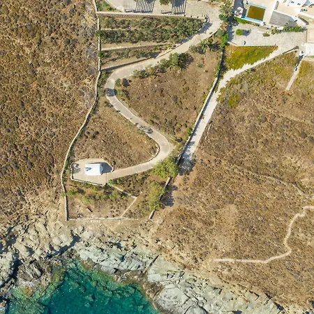 La Chapelle Ouest Ájosz Romanósz