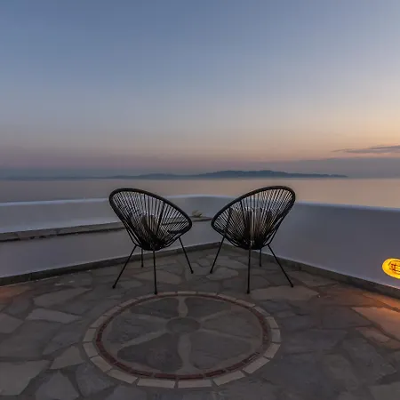 La Chapelle Ouest * Agios Romanos