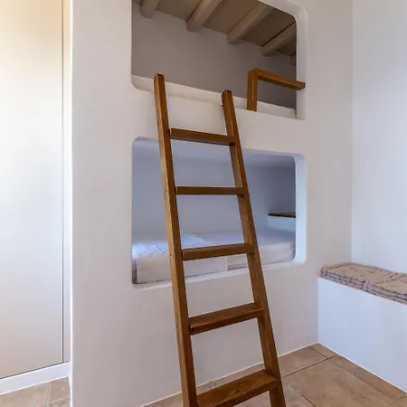 La Chapelle Ouest Agios Romanos