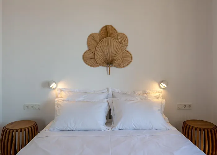 La Chapelle Ouest Holiday home Agios Romanos